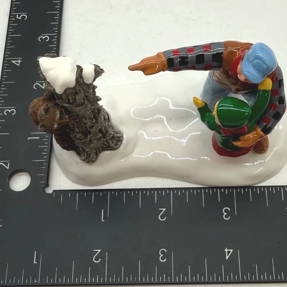 Department 56 Snow Village Hiking in the woods Figurine Winter Christmas Decor